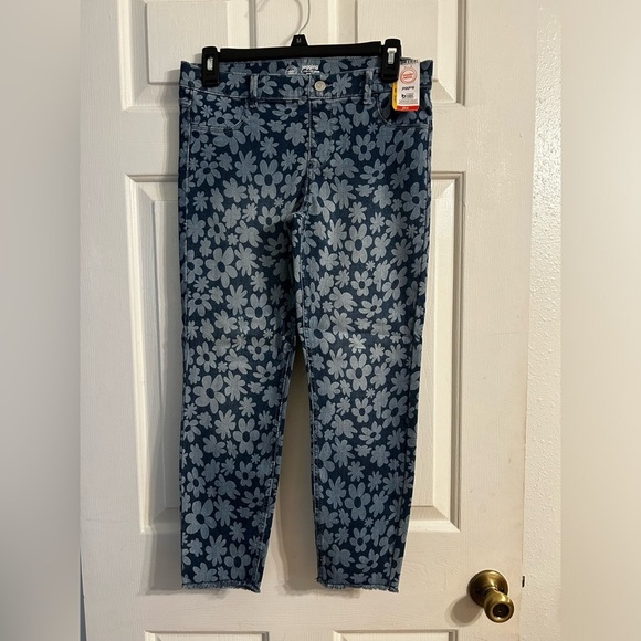 NWT Wonder Nation Girls Fashion Jegging with floral patterns - Picture 2 of 5